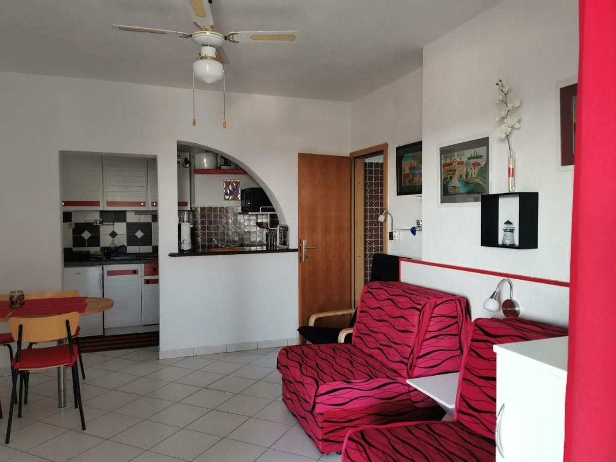 Apartmani Nata Маслиница Екстериор снимка
